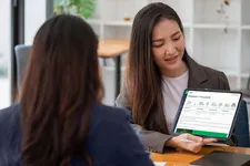 Vì sao nhân sự bất động sản, ngân hàng lâu năm… chuyển sang tư vấn bảo hiểm?