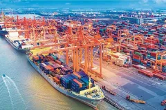 4 mặt hàng cán mốc xuất khẩu 1 tỷ USD trong nửa tháng 1
