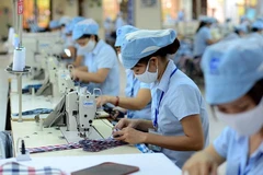 Thủ tướng yêu cầu tạo môi trường kinh doanh thuận lợi