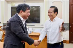 Chủ tịch UBND TPHCM Nguyễn Văn Được làm việc với đại diện Tập đoàn Lotte ngày 3-10