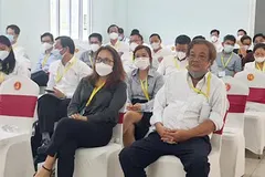 Năm 2021 nhiều tổ chức tham gia và trúng đấu giá một số khu đất tại Thủ Thiêm sau đó đồng loạt bỏ cọc. Ảnh: Đỗ Trà Giang