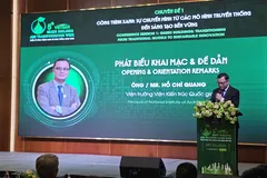 Ông Hồ Chí Quang Viện trưởng Viện kiến trúc Quốc gia phát biểu trong một chuyên đề