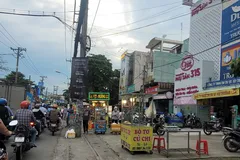 Thu phí sử dụng tạm vỉa hè, lòng đường phù hợp nhu cầu người dân?