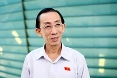 Đại biểu Quốc hội Trần Hoàng Ngân: Y tế TPHCM cần đầu tư đúng tầm và đãi ngộ thỏa đáng