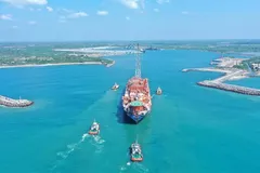 Hé lộ cách Trung Quốc thâu tóm cảng biển chiến lược của Sri Lanka