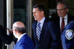 Tổng thống Trump ân xá cho cựu cố vấn Michael Flynn