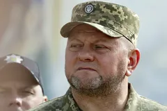 Tổng thống Ukraine bổ nhiệm Tổng Tư lệnh mới thay ông Zaluzhnyi