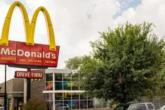 Bánh mì McDonald's liên quan vụ bùng phát E. Coli chết người ở Mỹ