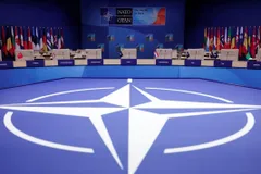 Nhật Bản, Hàn Quốc đột ngột rút khỏi Hội nghị thượng đỉnh NATO