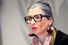Báo cáo viên đặc biệt của LHQ về các vùng lãnh thổ Palestine bị chiếm đóng, Francesca Albanese, họp báo tại Copenhagen, Đan Mạch, ngày 5-2