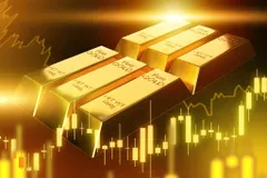 Giá vàng tăng vọt lên 3.703 USD trước thềm quyết định của Fed