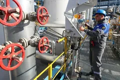 Trạm nén khí của một hệ thống đường ống dẫn khí ở Leningrad, Nga). Ảnh: TASS/TTXVN