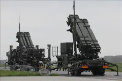 Hệ thống phòng không Patriot của Mỹ tại sân bay Warsaw-Radom ở Radom, Ba Lan. Ảnh: PAP/TTXVN