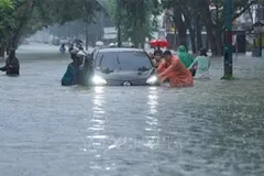 Bão Ditwah tàn phá Sri Lanka, hàng trăm người mất tích