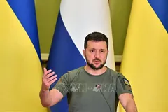 Tổng thống Ukraine Volodymyr Zelensky tại một cuộc họp báo ở thủ đô Kiev. Ảnh: TTXVN
