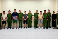 TPHCM triệt phá đường dây sản xuất dầu nhớt giả