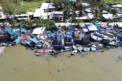 Các tỉnh Nam Trung bộ tan hoang sau bão