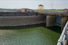 TPHCM: Hồ Sông Hỏa và hồ Sông Ray đồng loạt xả lũ