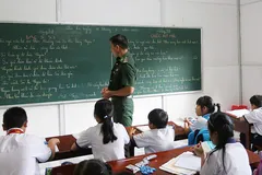 Gieo 'mầm chữ' nơi đảo xa