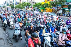 Áp lực nhà ở các siêu đô thị