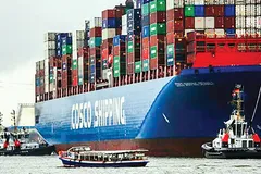 Khi thế giới “tự cấm vận“