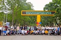 Nhiều học sinh đến tham quan, trải nghiệm ở ĐH Trà Vinh. 