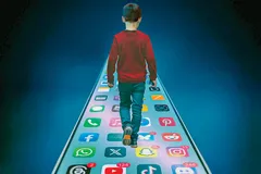 Hố sâu đầy cám dỗ mang tên TikTok 