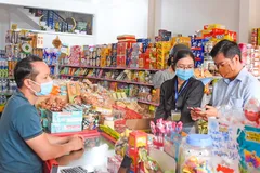 Lực lượng chức năng tăng cường kiểm tra hàng giả, hàng nhái.