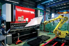 "Điểm nghẽn" thể chế được gỡ bỏ, kinh tế tư nhân là một trong những động lực quan trọng nhất của nền kinh tế.