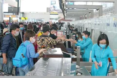 Việt Nam cần làm gì tránh làn sóng bùng phát thứ 2 dịch Covid-19?