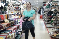 Trung tâm thương mại An Đông Plaza ít người mua sắm