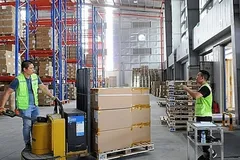 Nguồn nhân lực chính là vấn đề nan giải nhất của ngành logistic hiện nay. Ảnh minh họa: KT