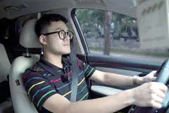 Anh Thành Vinh rất ấn tượng với khả năng nâng cấp phần mềm để bổ sung tính năng của VF 8. 