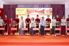 Khách hàng HDBank nhận thưởng 1 tỷ đồng