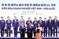 SK E&S, tỉnh Quảng Trị và T&T Group trao biên bản ghi nhớ hợp tác chuyển đổi năng lượng, tăng trưởng xanh.