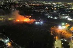 Hà Nội bất ngờ dừng trình diễn drone mang theo pháo hỏa thuật đêm giao thừa