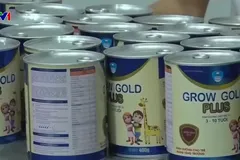 Các đối tượng đã đưa hàng giả len lỏi vào cả kênh truyền thống lẫn hiện đại, xuất hiện trong đơn thuốc và những người nổi tiếng quảng bá.