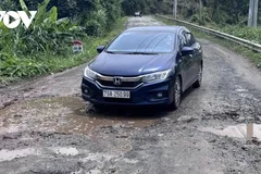Quốc lộ 27 đang trong tình trạng hư hỏng, xuống cấp nghiêm trọng