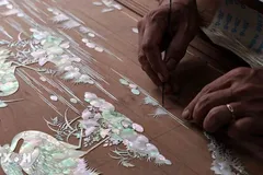 Hành trình hồi sinh nghề khảm trai Chuôn Ngọ