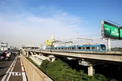 Tuyến metro số 1 (Bến Thành-Suối Tiên) đạt gần 19 triệu lượt khách, đạt hơn 114% so với kế hoạch đề ra. (Ảnh: Hồng Đạt/TTXVN)