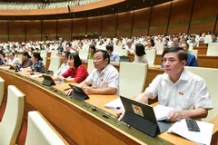 Quốc hội đồng ý quy định cấm lái xe khi có nồng độ cồn 