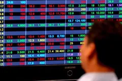 Chứng khoán bị bán tháo, VN Index mất mốc 1.280 điểm