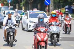 Từ ngày mai 23-5, miền Bắc kết thúc đợt nắng nóng, miền Trung sắp có mưa