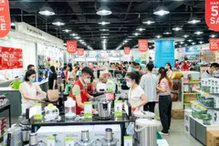 Loạt ưu đãi 'deal chồng deal' chỉ có tại Vincom Red Sale 2023