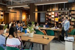 Đủ kiểu workshop, lắm trò nhập nhèm