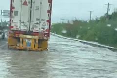 Tạm đóng cao tốc Vĩnh Hảo - Phan Thiết vì ngập nước