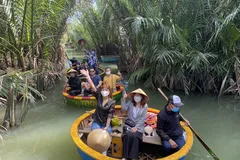 Khoảng nghỉ để nhìn nhận lại công việc và chính mình, hẳn là điều cần thiết nhưng cũng cần lượng sức mình. Ảnh minh họa: NGUYỄN CƯỜNG
