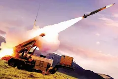 Mỹ chuyển thêm hệ thống phòng không Patriot cho Ukraine