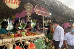 Tuần lễ trái cây 'Trên bến dưới thuyền' quận 8 năm 2023