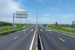 Hoàn thiện việc thảm nhựa Cao tốc Lộ Tẻ-Rạch Sỏi, sẵn sàng đưa vào khai thác cuối năm 2025